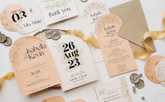 奢华花卉轮廓婚礼请柬套装 (psd)